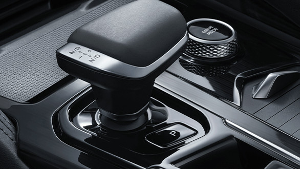 Фото коробка geely Monjaro