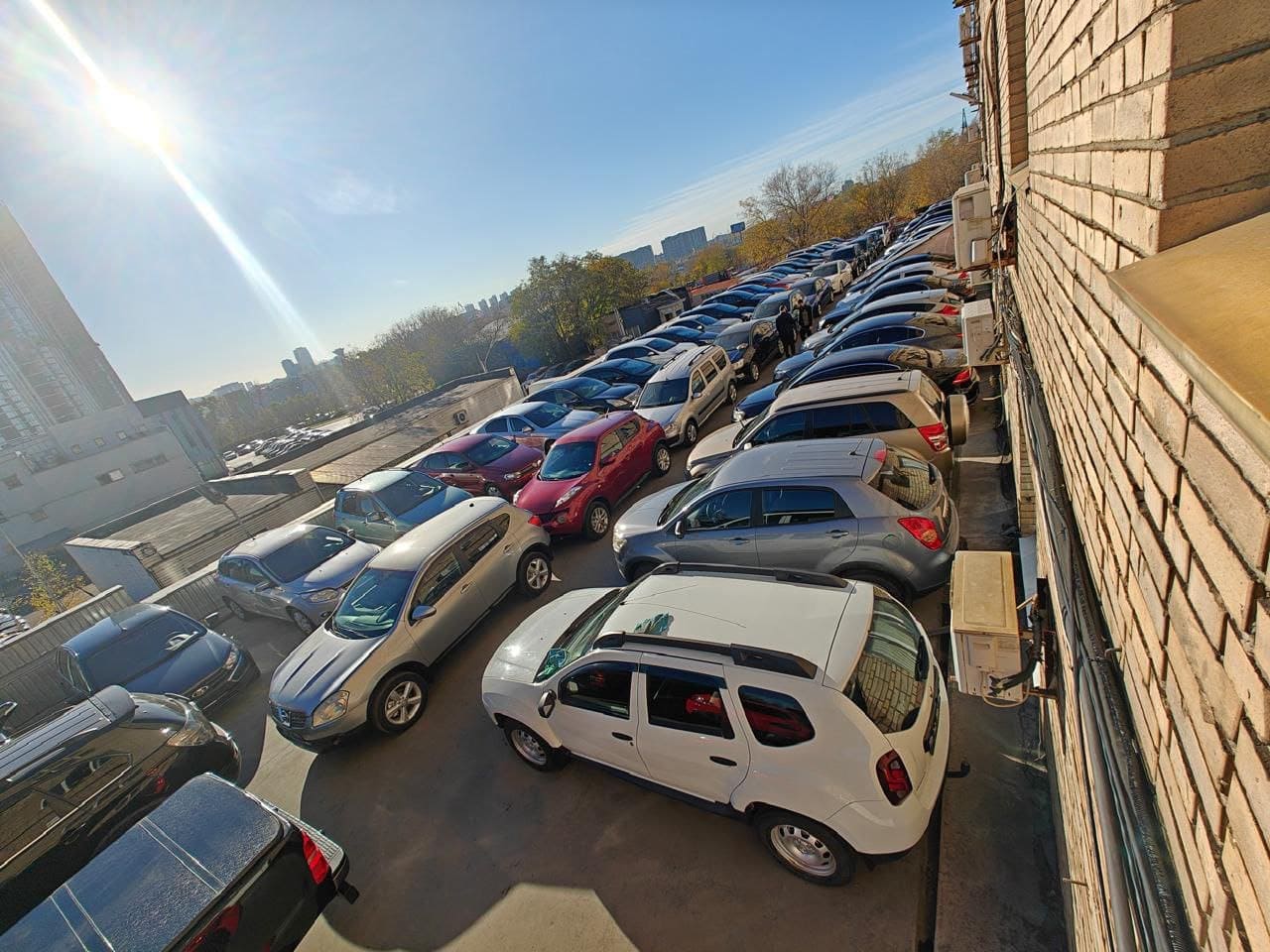 Основное фото автосалона ИВА АВТО